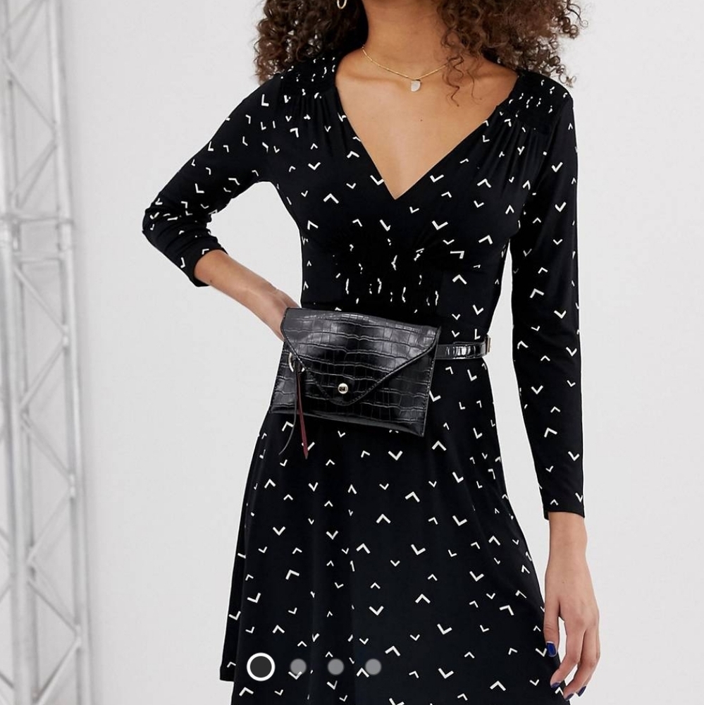 Miss Selfridge Black and White Long Sleeve Dress